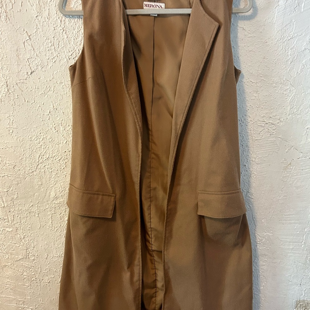 Merona Tan Sleeveless Vest
